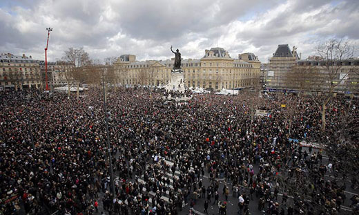 Paris march-sq...